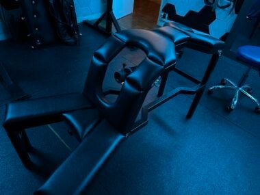 Studio Xeme BDSM Dungeon Paris 380x285